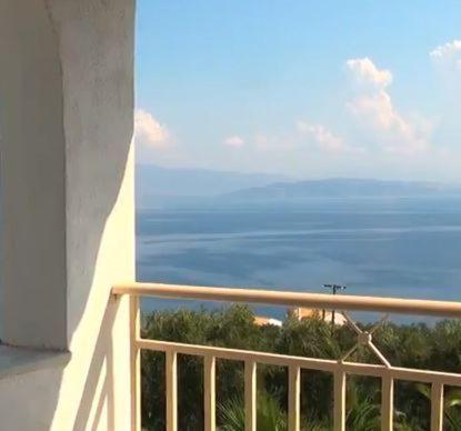 Nautilus Barbati Hotell Exteriör bild