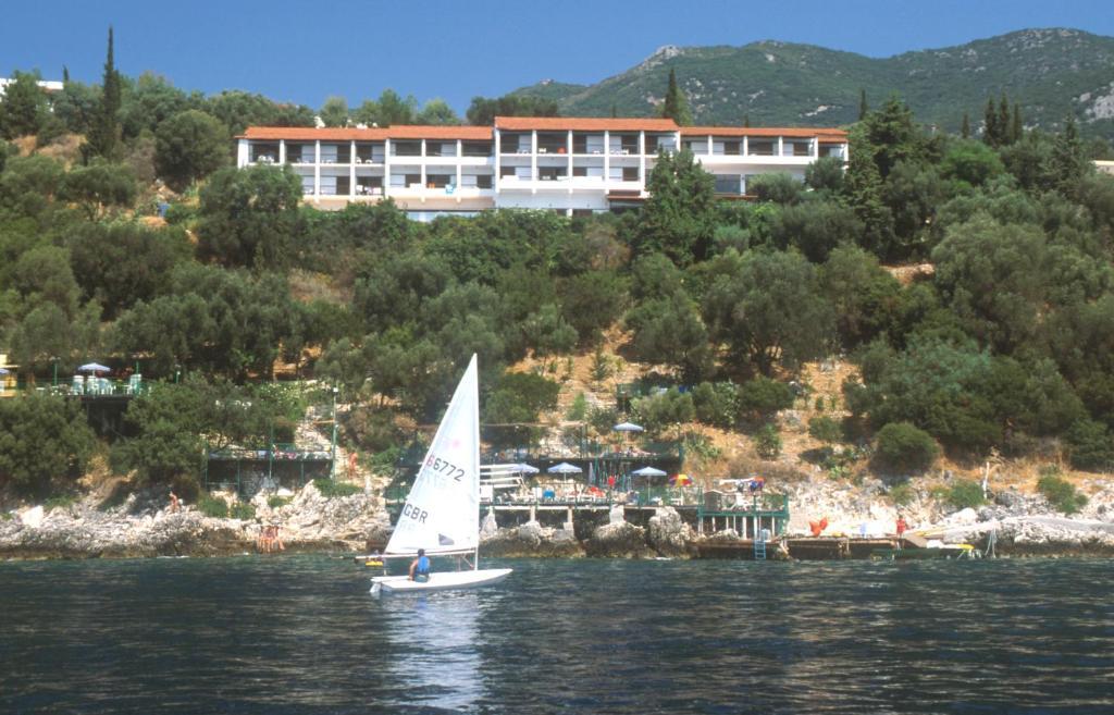 Nautilus Barbati Hotell Exteriör bild