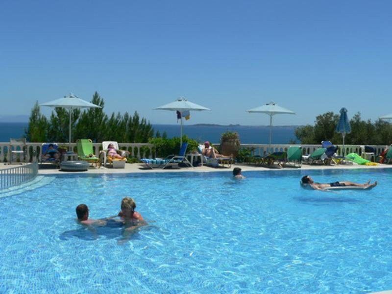 Nautilus Barbati Hotell Exteriör bild